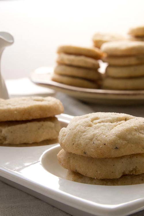 Cardamom Semolina Shortbread Cookies