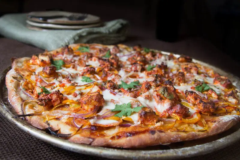 Tandoori Paneer Pizza