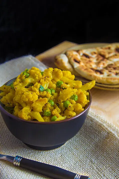 Cauliflower and Pea Curry