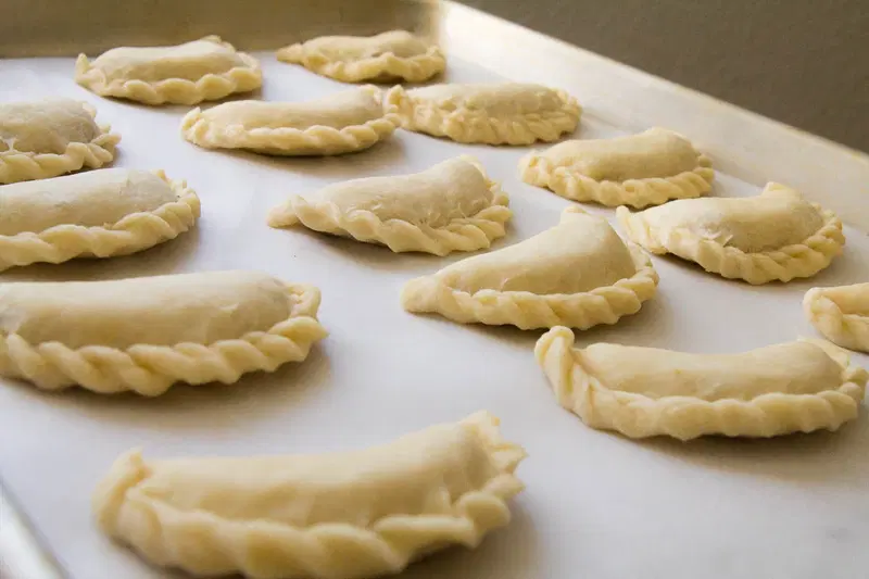 Toffee Nut Hand-Pies (Ghoogra) by Indiaphile.info