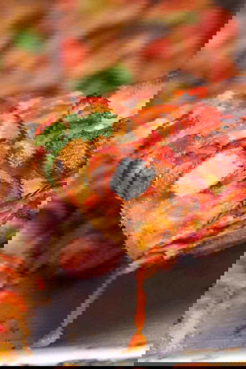 Tandoori Paneer Pizza