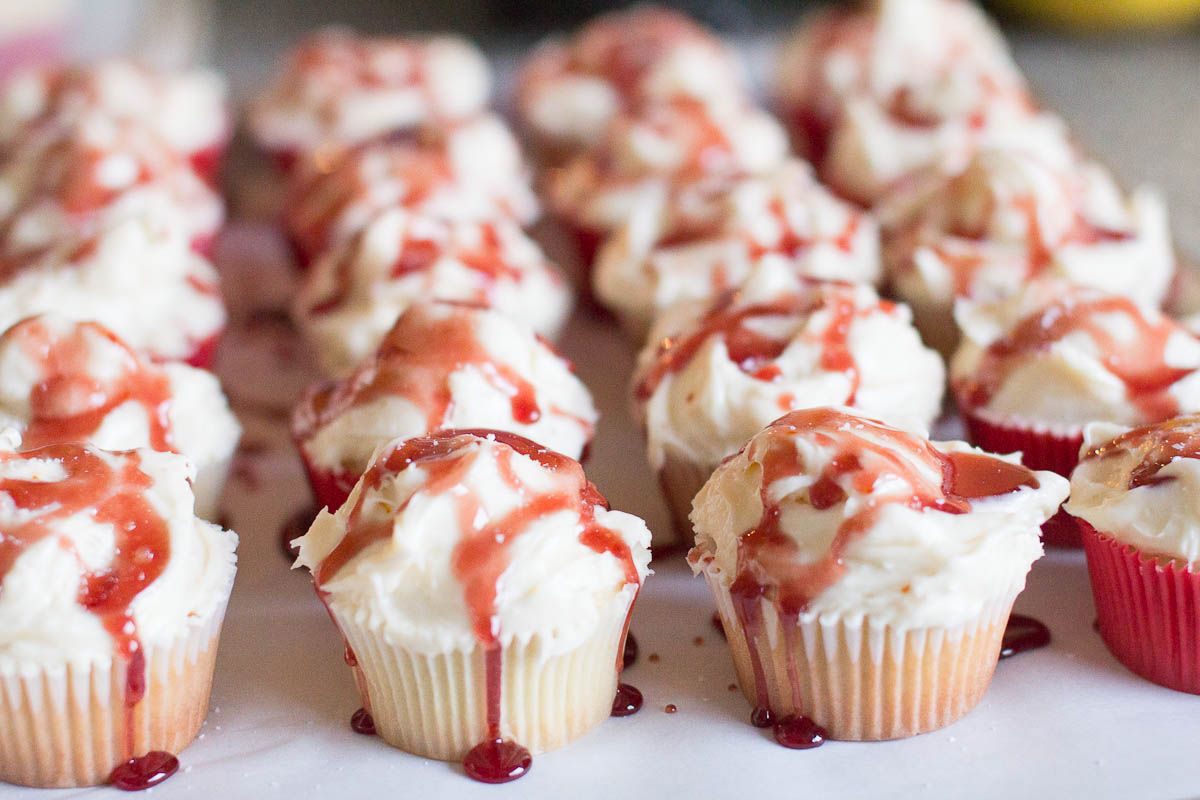 Saffron Cupcakes with Red Wine Caramel by Indiaphile.info