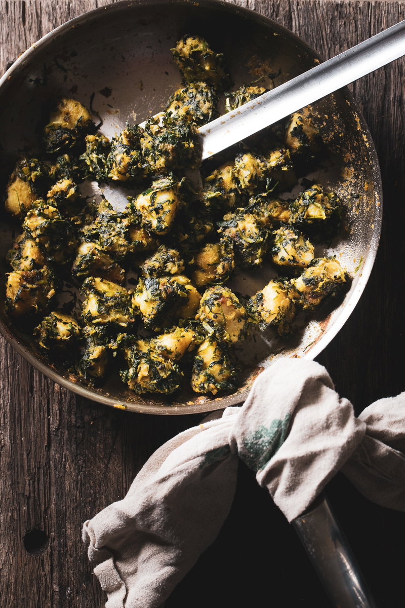 Pan with shakriya methi nu shaak.