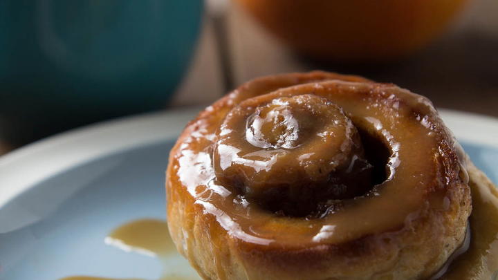 Chai Spiced Sticky Buns by Indiaphile.info