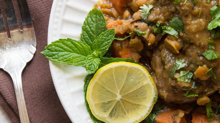 One Pot Herbed Chicken Tagine with Split Peas by Indiaphile.info