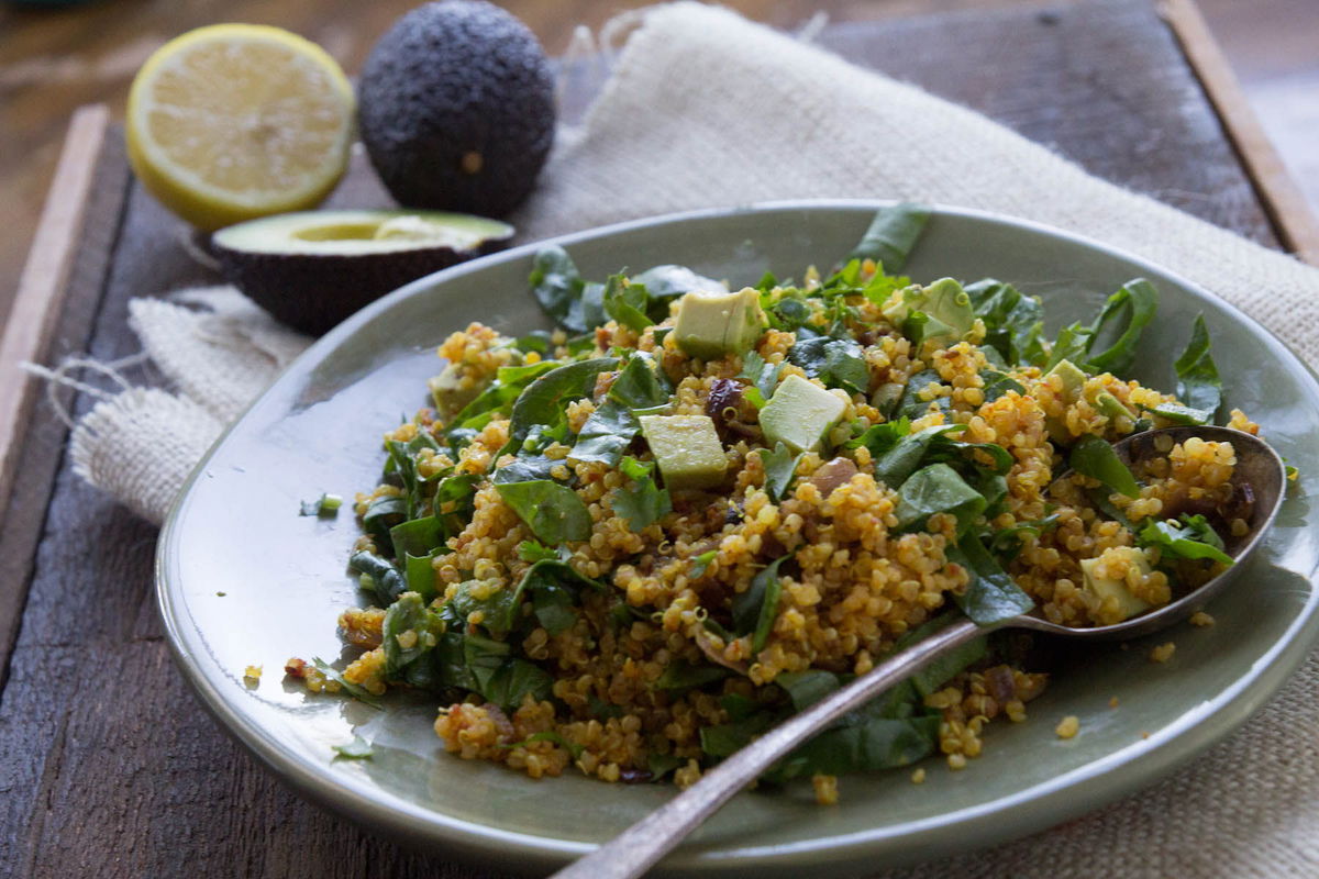 Curried Quinoa with Spinach and Avocado