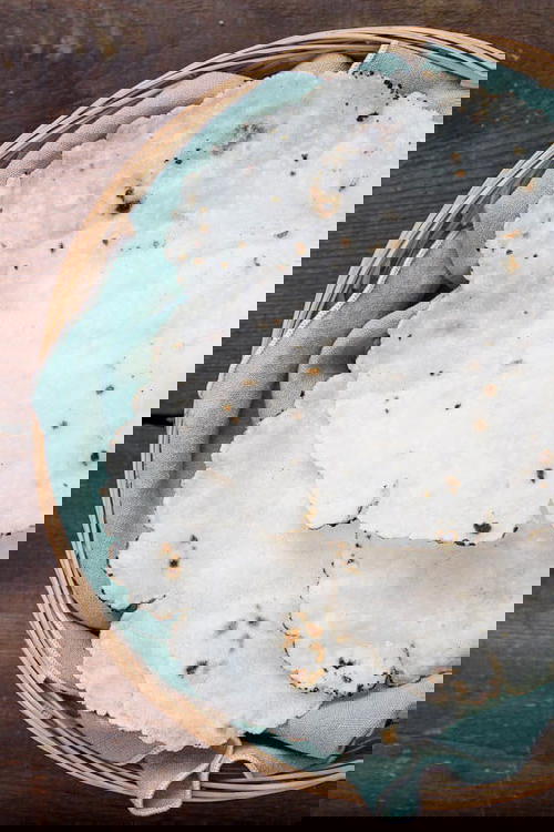 Gluten Free Rice Flour Flat Bread (Chokha ni Rotli)