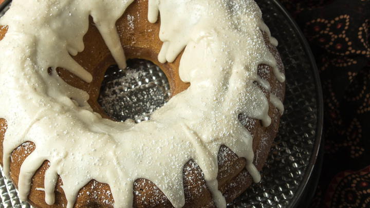 Chai Spiced Pumpkin Bundt Cake recipe at Indiaphile.info