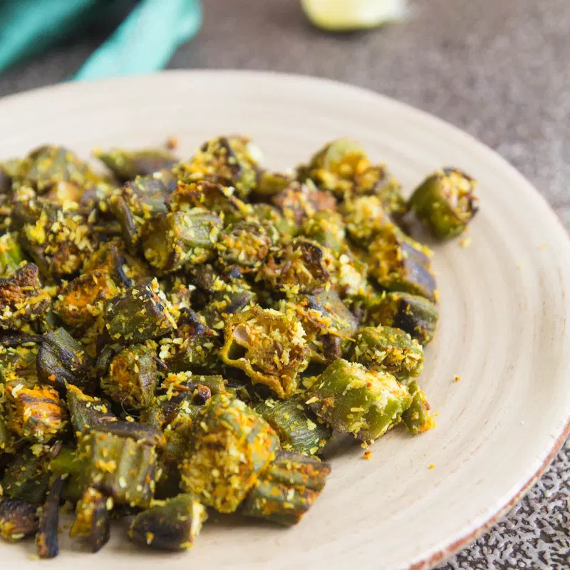 Stir Fried Okra With Coconut recipe by Indiaphile.info