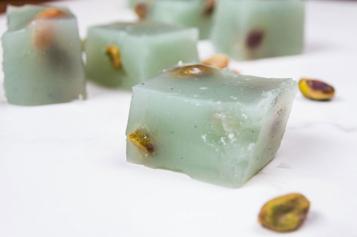 Pistachio Halwa recipe by Indiaphile.info