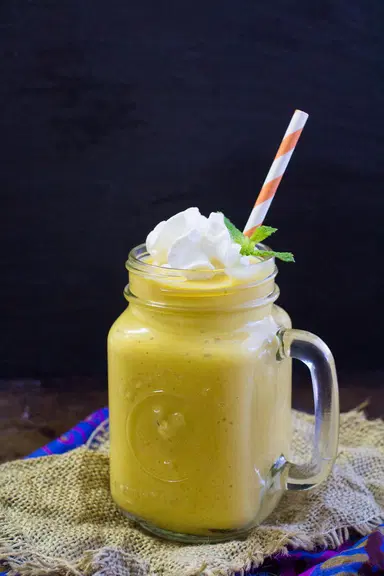 Mango Lassi, Indian Mango Smoothie