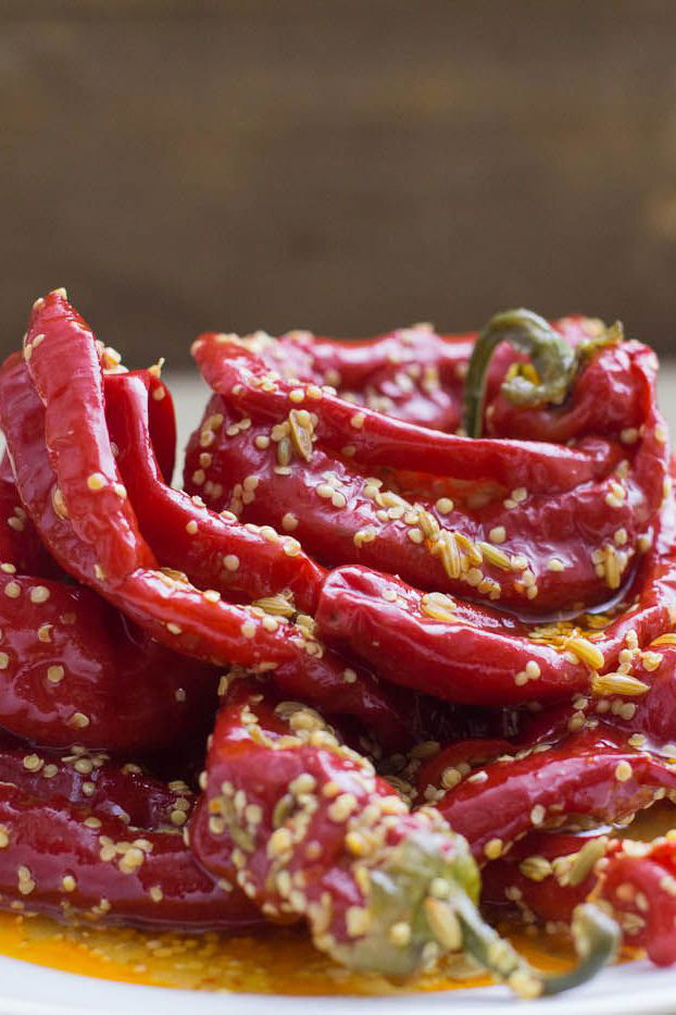 Lal Marcha nu Athanu (Red Chili Pickle)