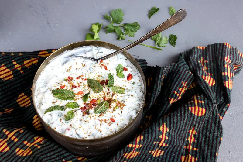Cucumber raita