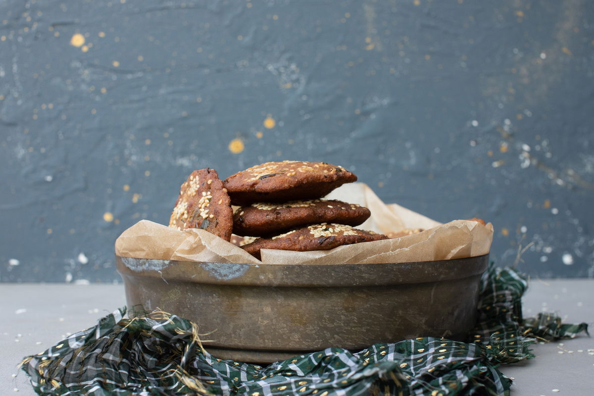 Dhebra from the side