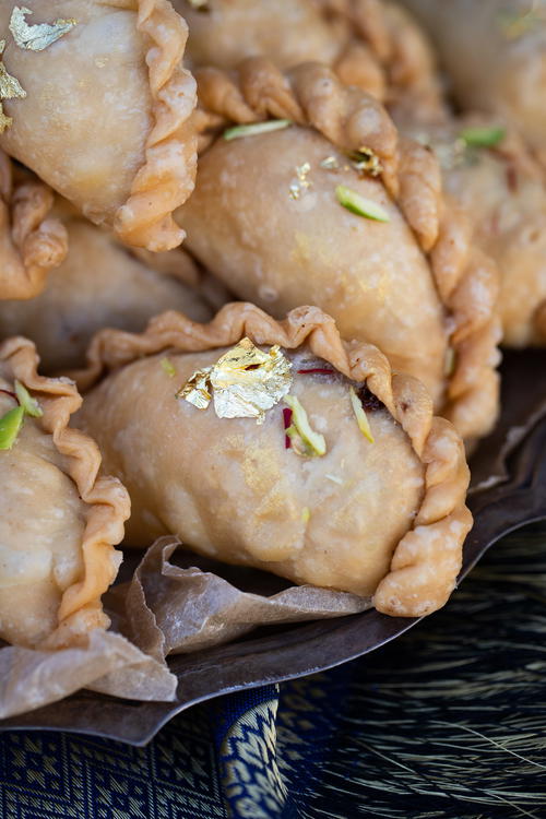 Mawa Ghughra (Khoya Gujiya)