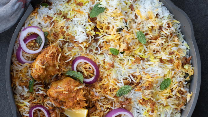 Pot of chicken tikka biryani
