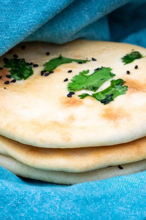 Homemade Kulcha – With Yeast and Baking Soda Methods