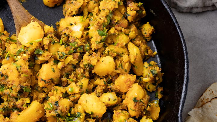 Methi batata nu shaak or "aloo methi"
