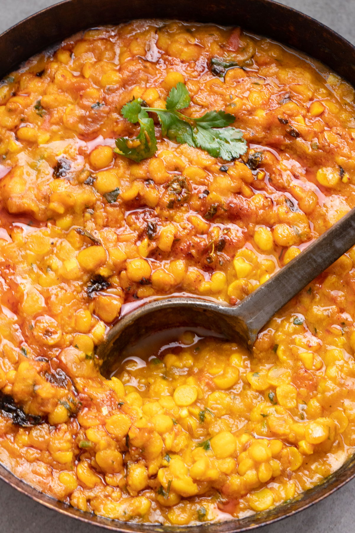A bowl of chana dal, ready to serve.