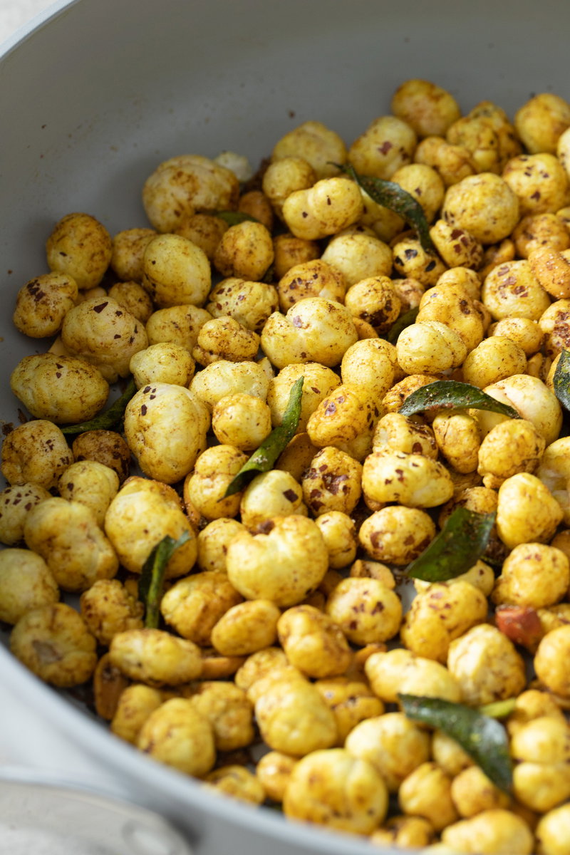 Roasted makhana