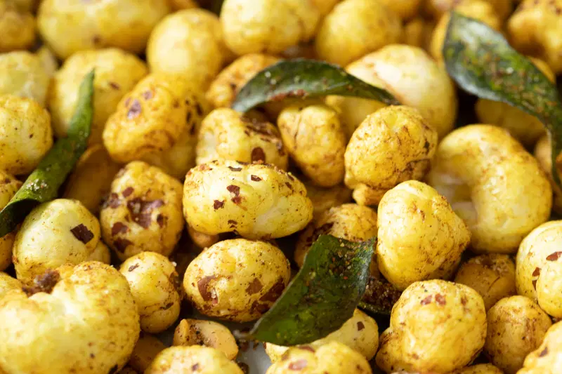 Close up of roasted makhana