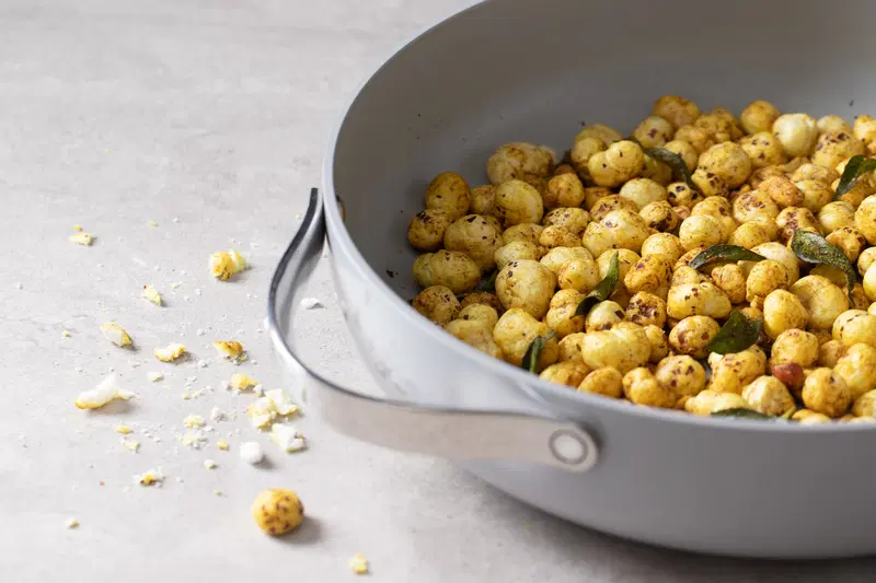 Roasted makhana in a pan