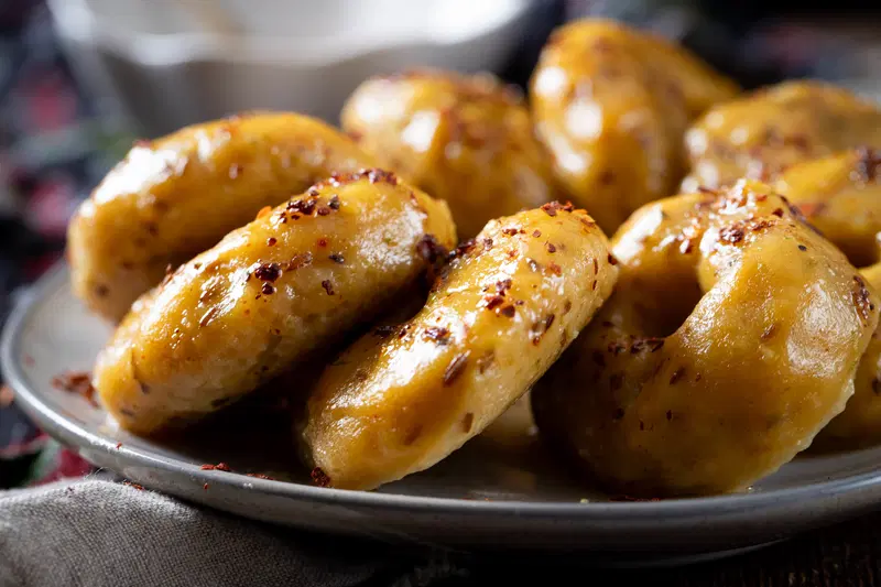 A plate of papdi no lot