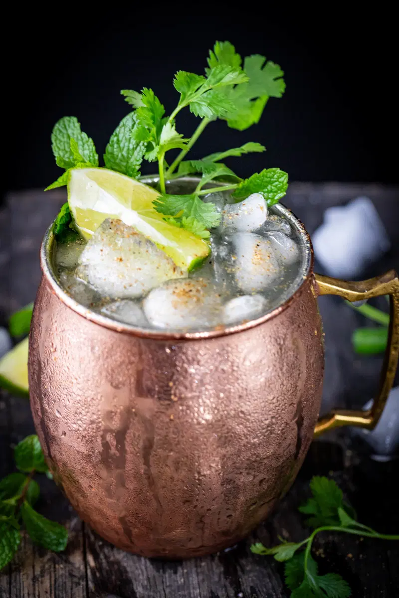 Image showing the garnishes for Mumbai Mule.