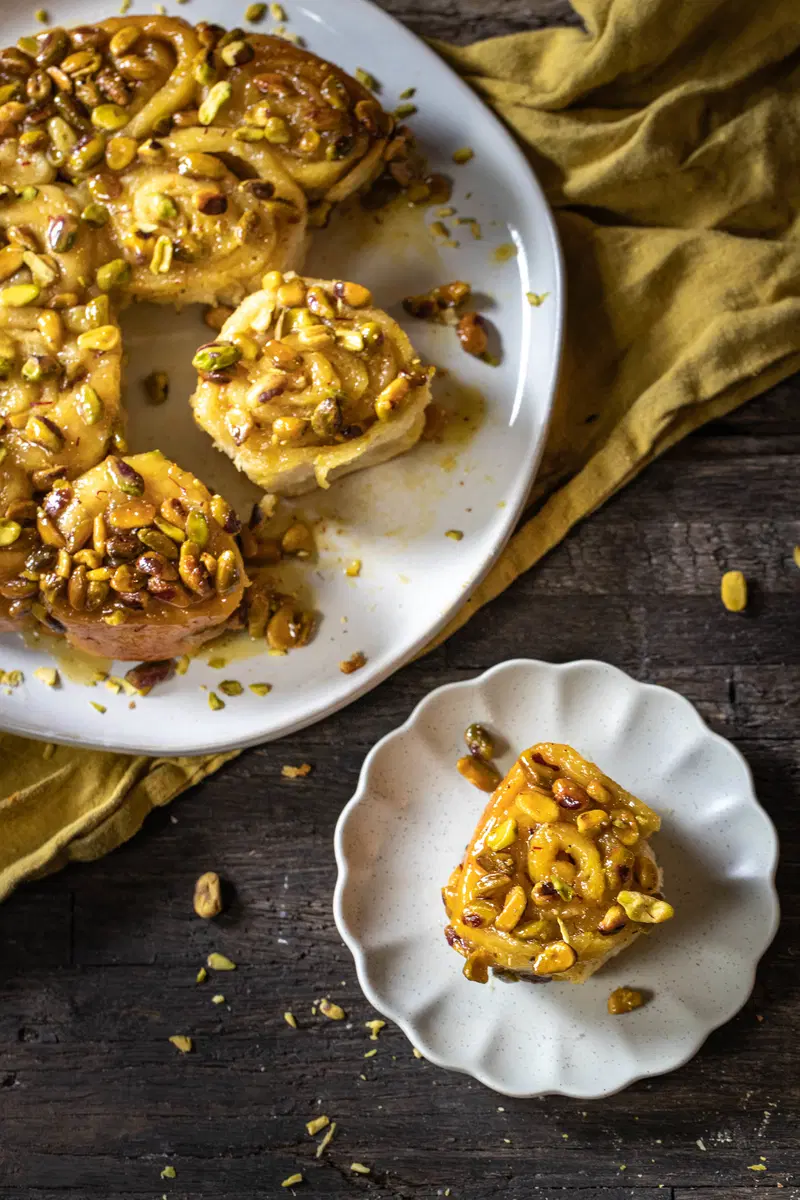 Pistachio sticky buns