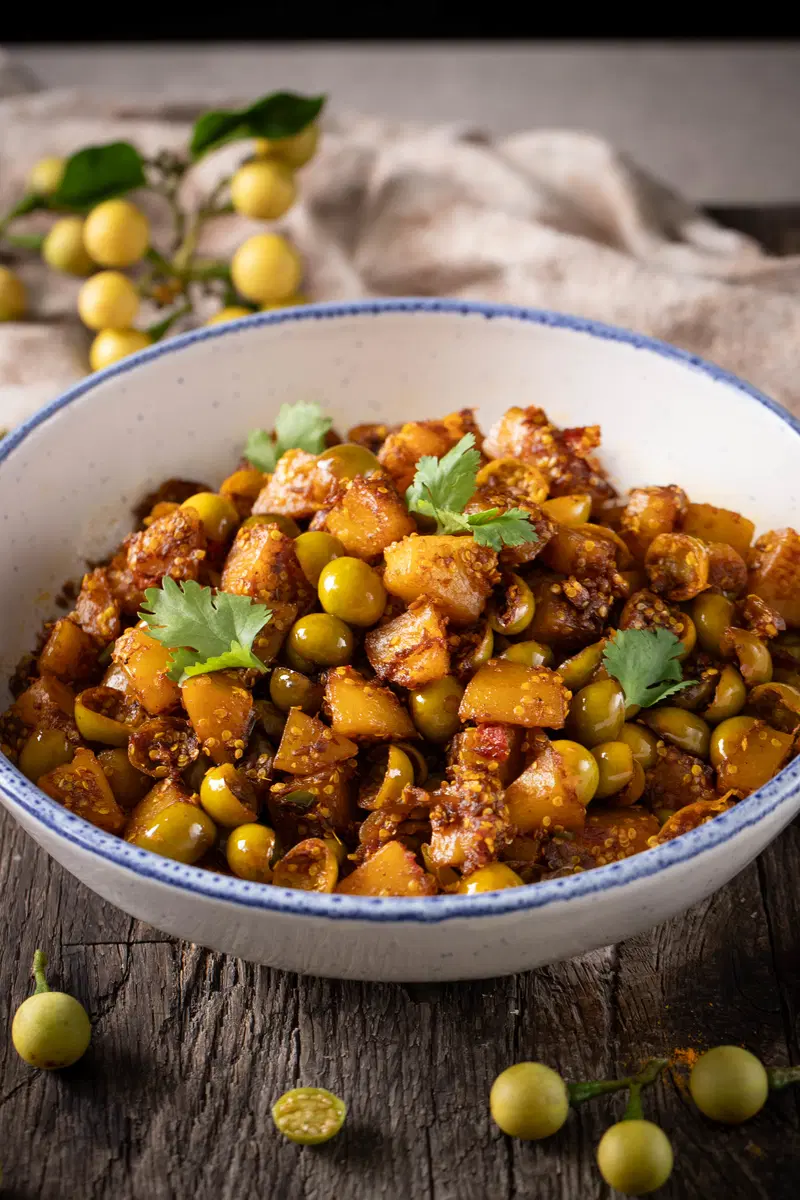 A bowl of turkey berry curry