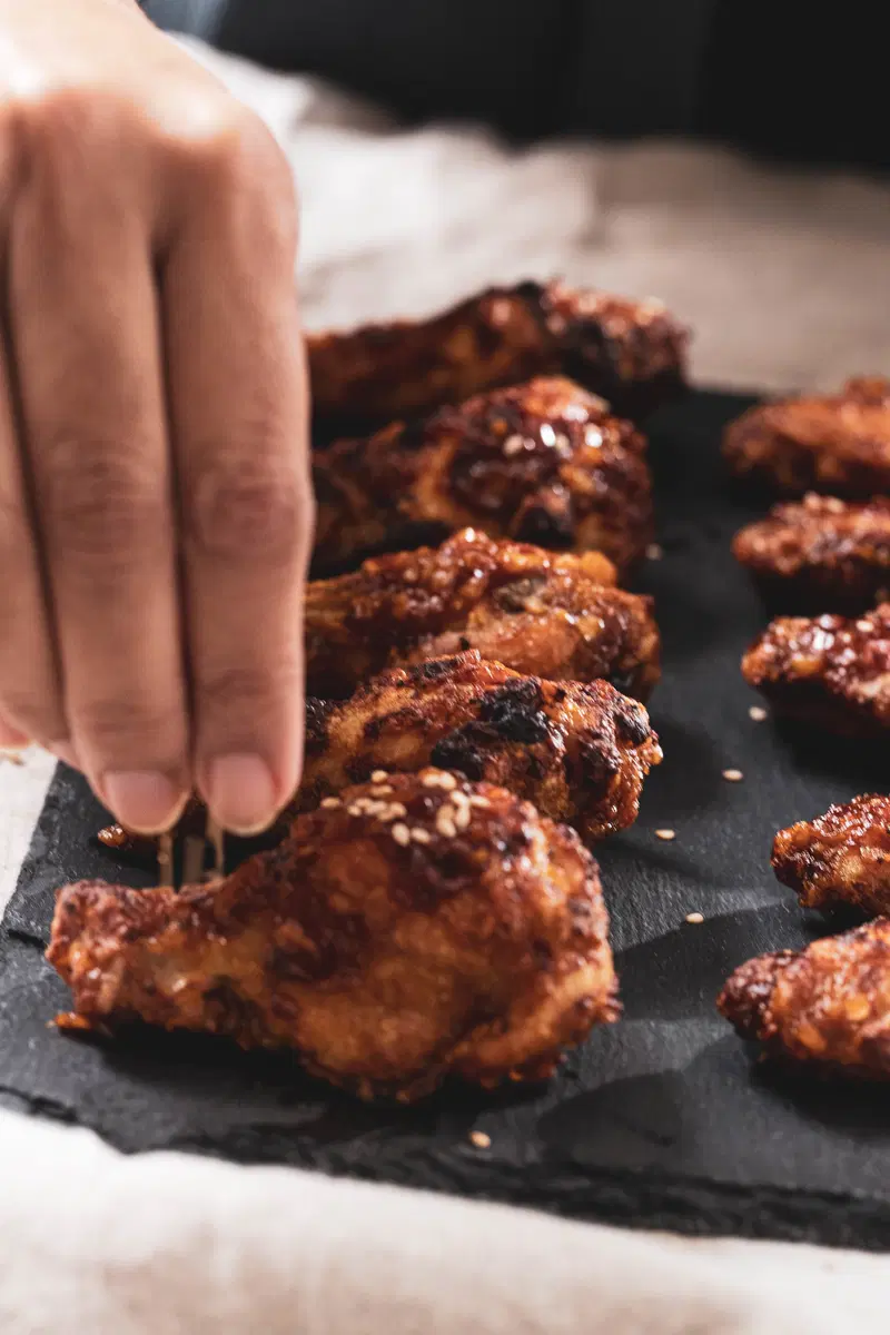 Garnish with green onions and sesame seeds.