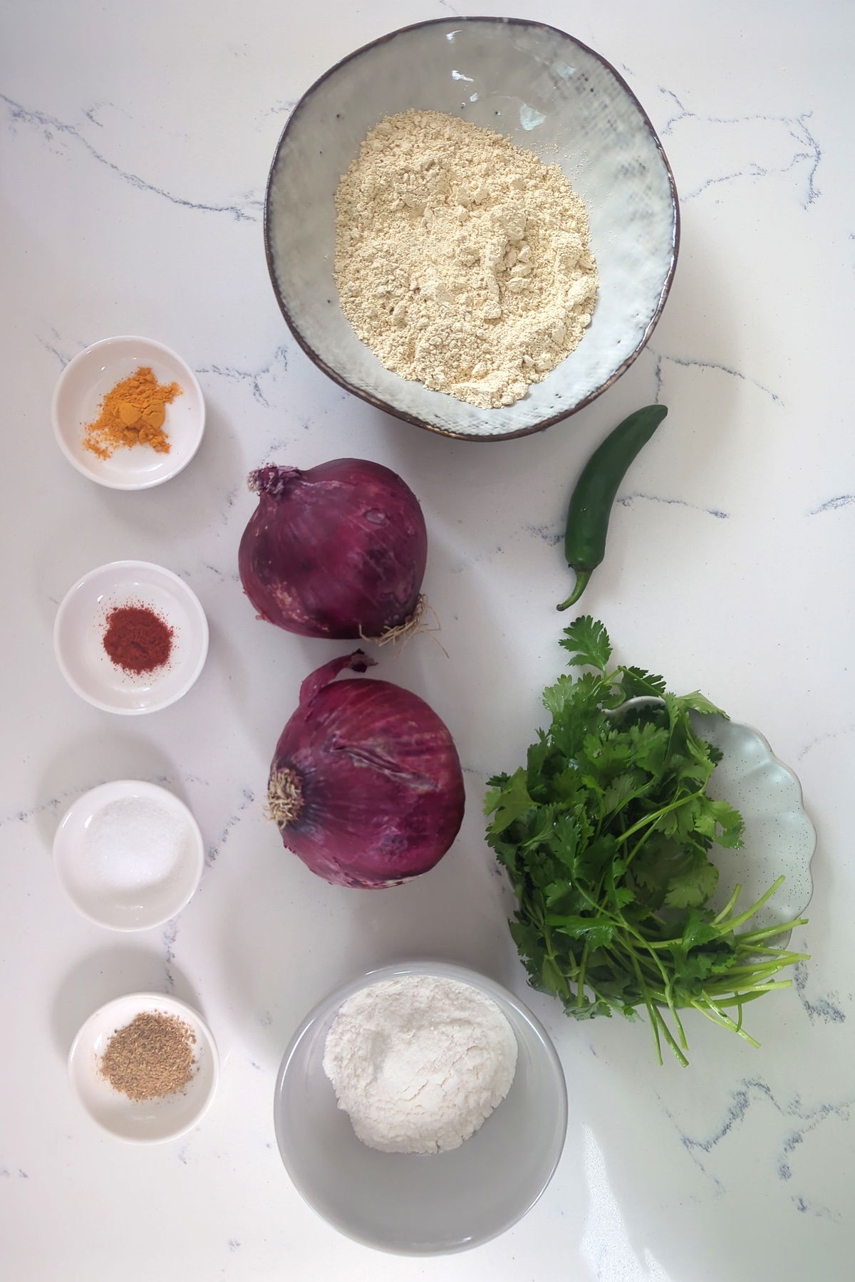 Ingredients of kanda bhaji